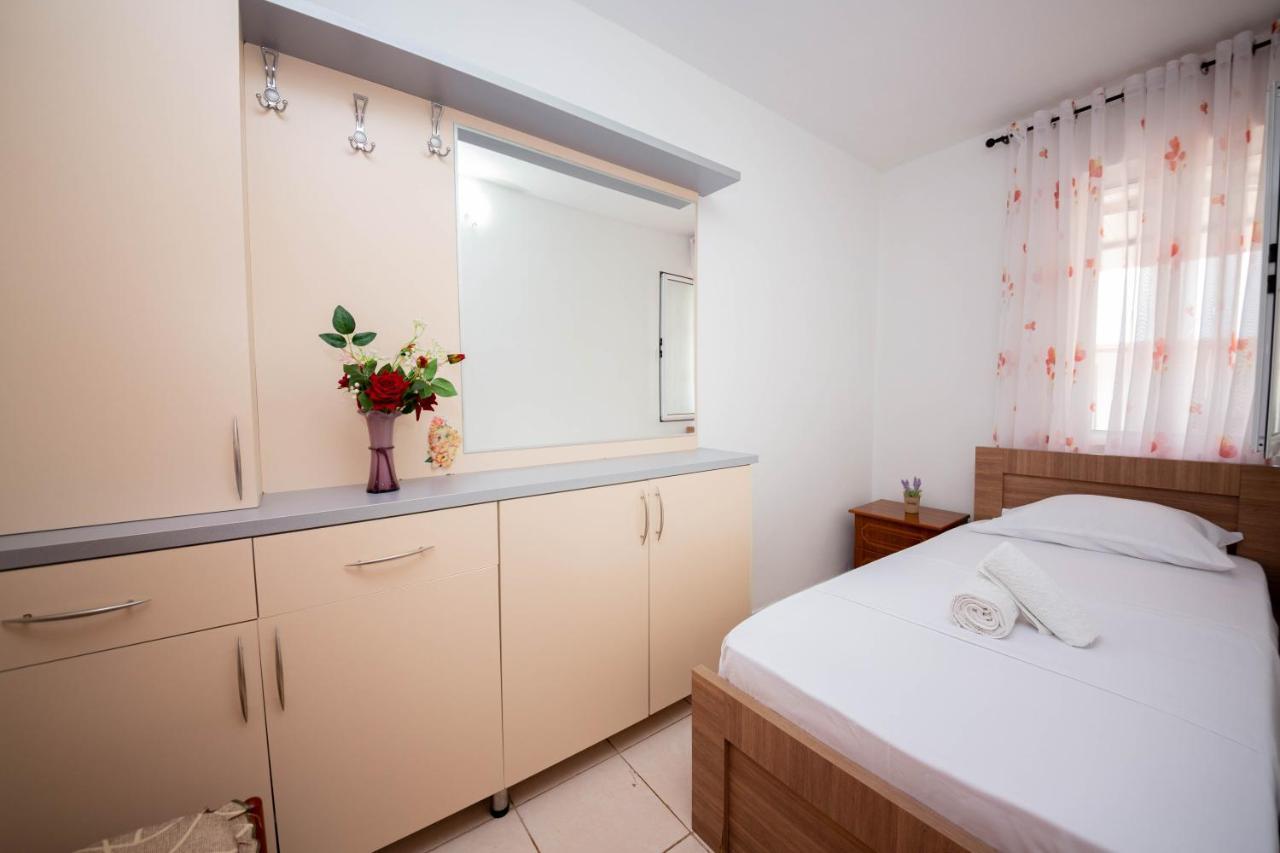 Emel Apartaments Ksamil Exterior foto
