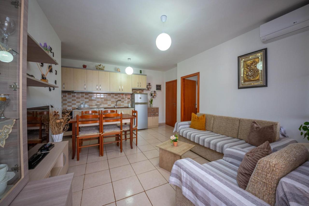 Emel Apartaments Ksamil Exterior foto