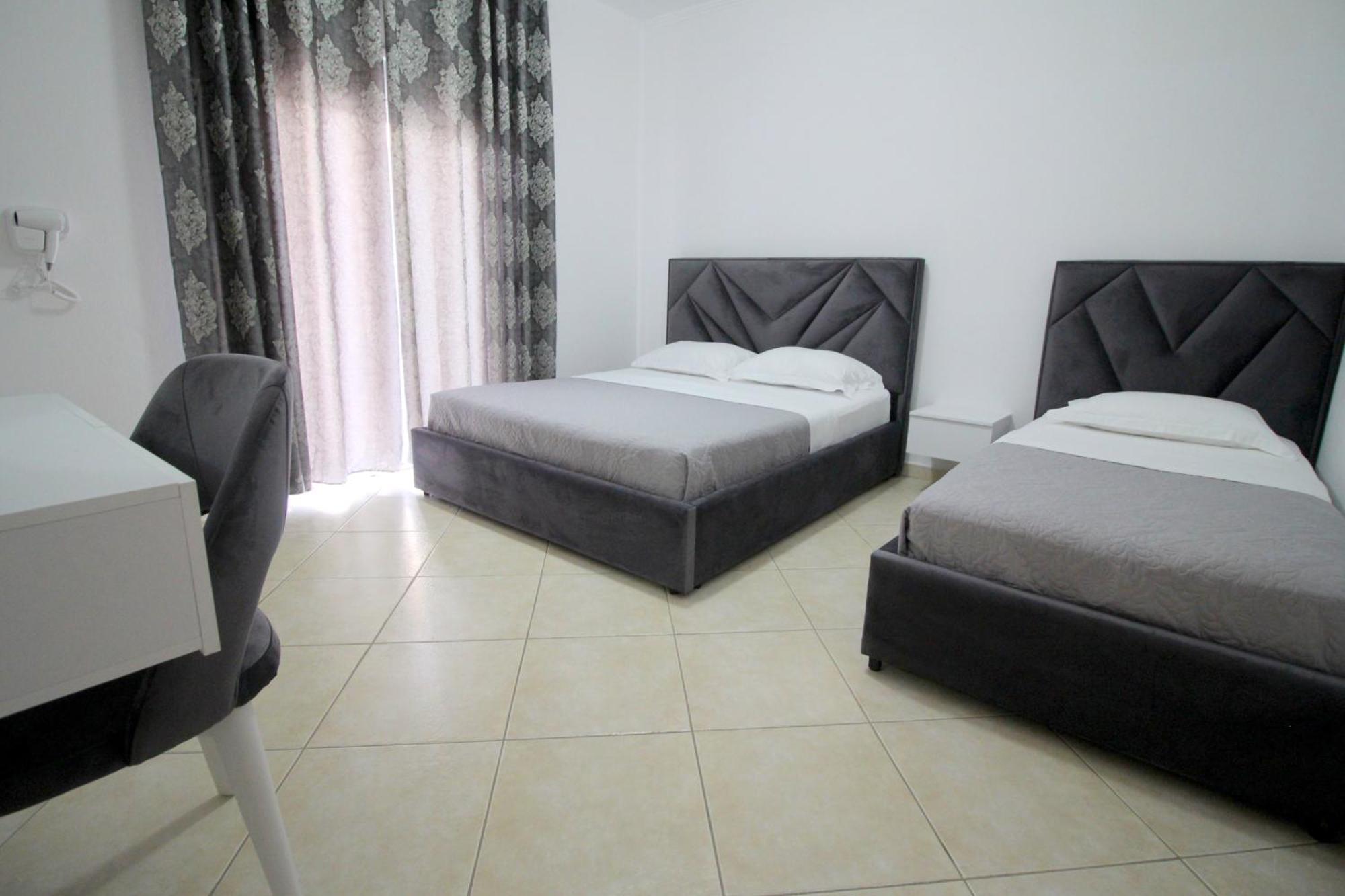 Emel Apartaments Ksamil Exterior foto