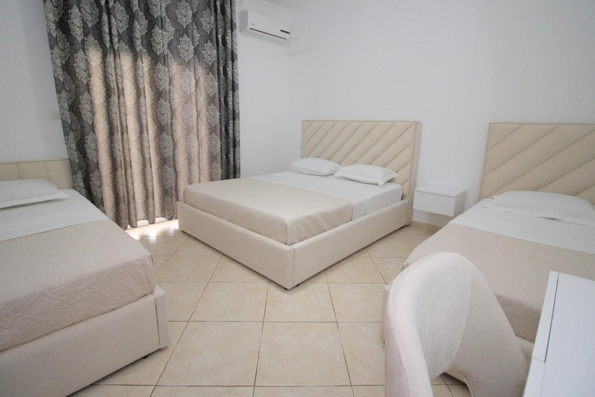 Emel Apartaments Ksamil Exterior foto