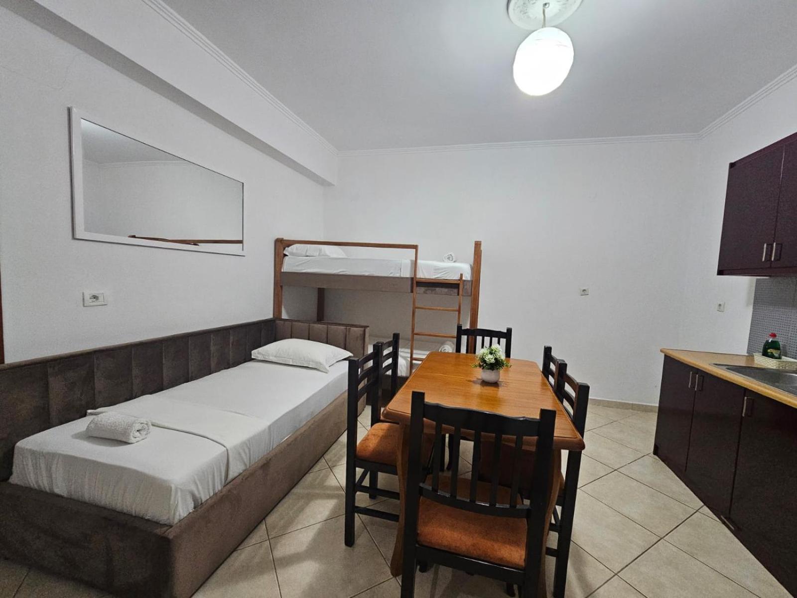 Emel Apartaments Ksamil Exterior foto