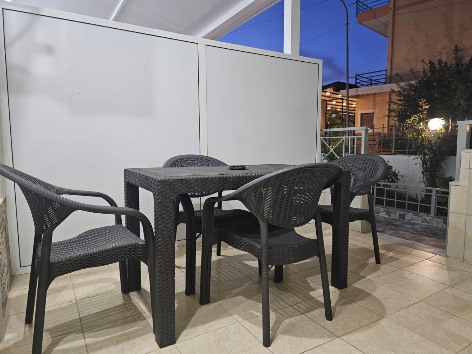 Emel Apartaments Ksamil Exterior foto