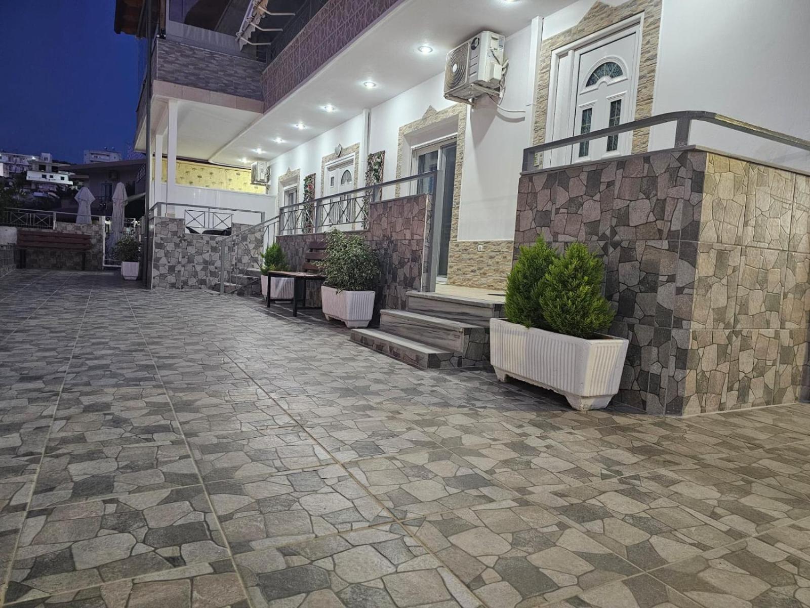 Emel Apartaments Ksamil Exterior foto